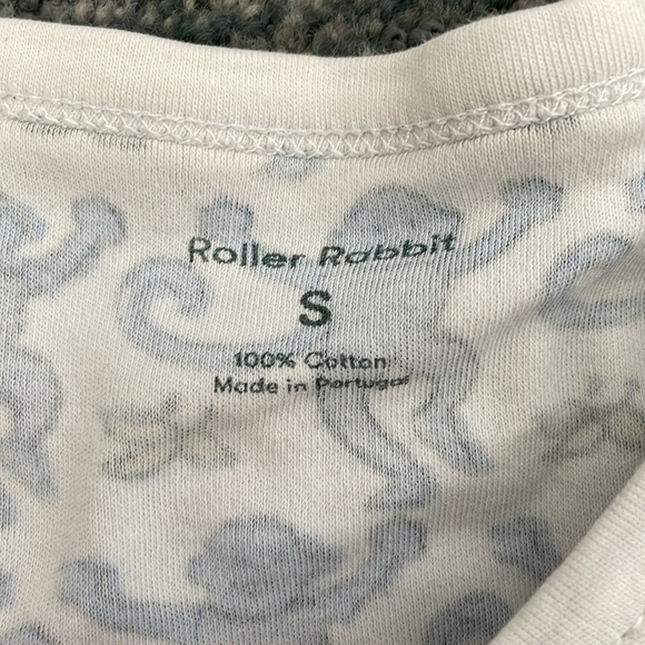 Roller rabbit (top) with minir stains - Picture 2 of 5